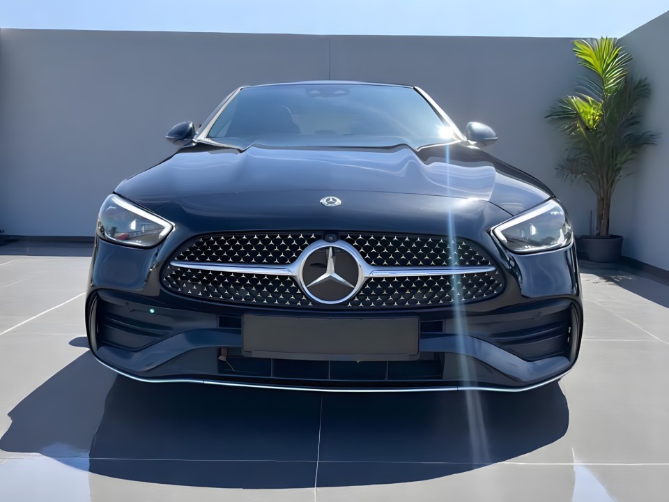 Mercedes-Benz C 300 (2)