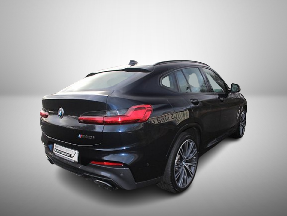 BMW X4 M40i (2)