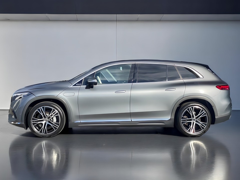 Mercedes-Benz EQS 450+ (3)