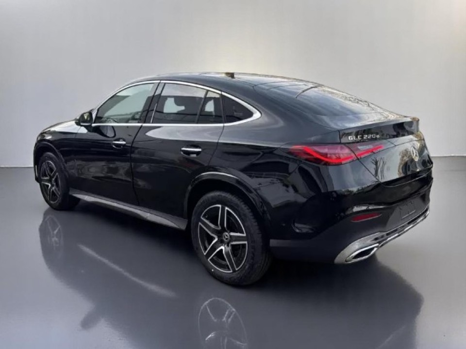 Mercedes-Benz GLC Coupe 220d 4MATIC AMG Line (5)