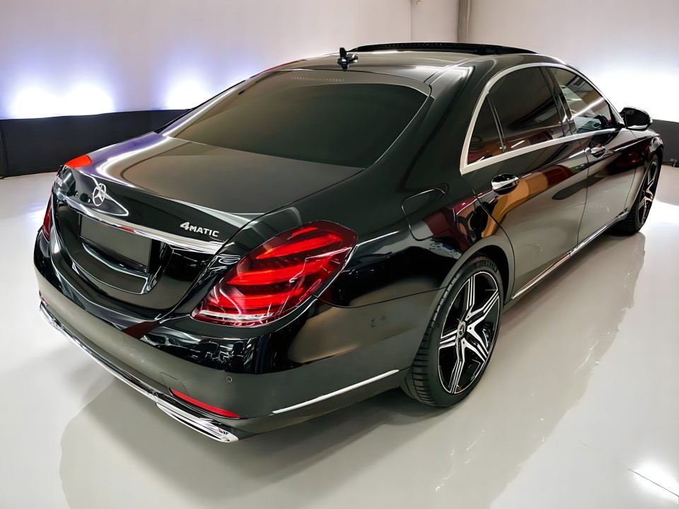 Mercedes-Benz S 350d 4Matic (4)