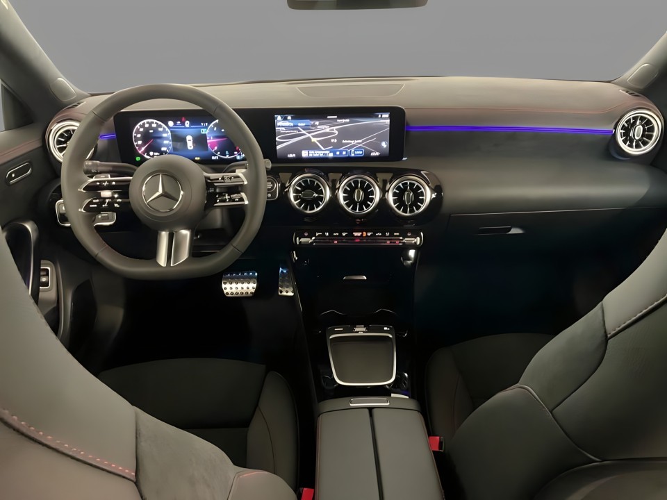 Mercedes-Benz CLA 200d Coupe AMG (5)