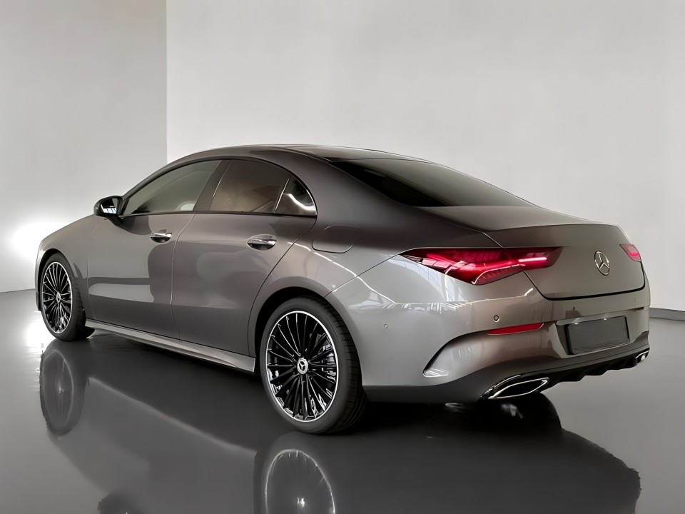 Mercedes-Benz CLA 200d Coupe AMG (3)