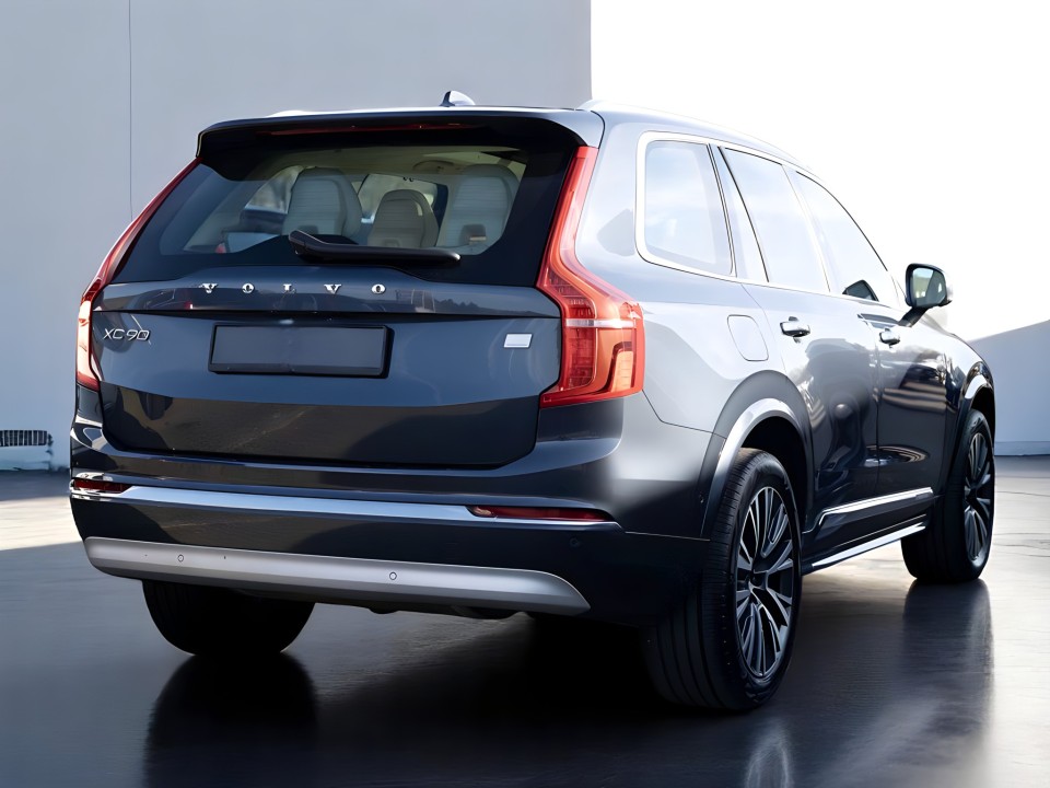 Volvo XC 90 T8 (4)