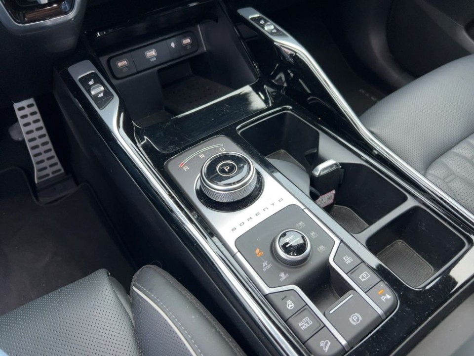 Kia Sorento 1.6T PHEV AWD - foto 13