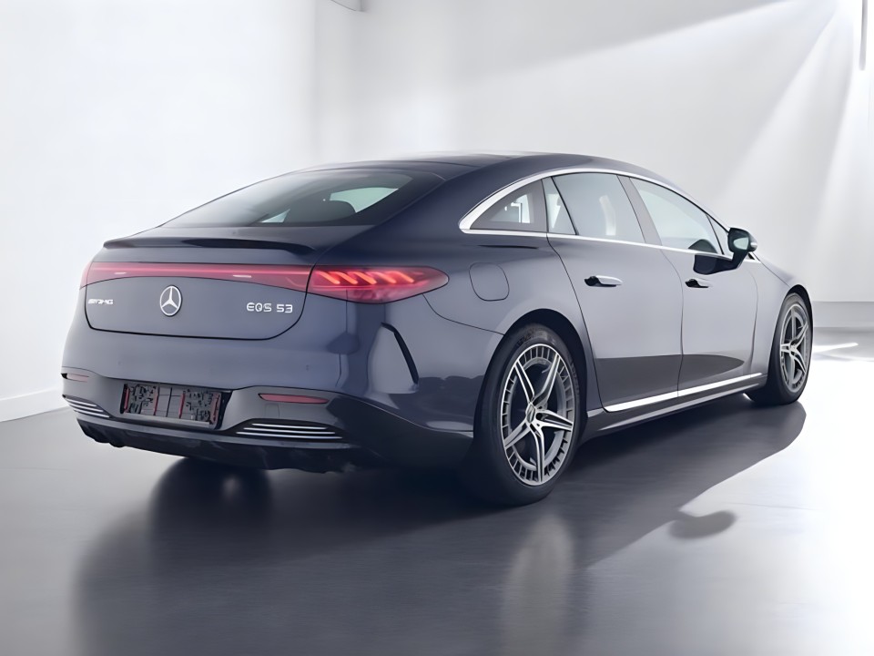 Mercedes-Benz EQS AMG 53 4MATIC+ (2)