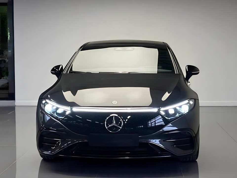 Mercedes-Benz EQS 350 (2)