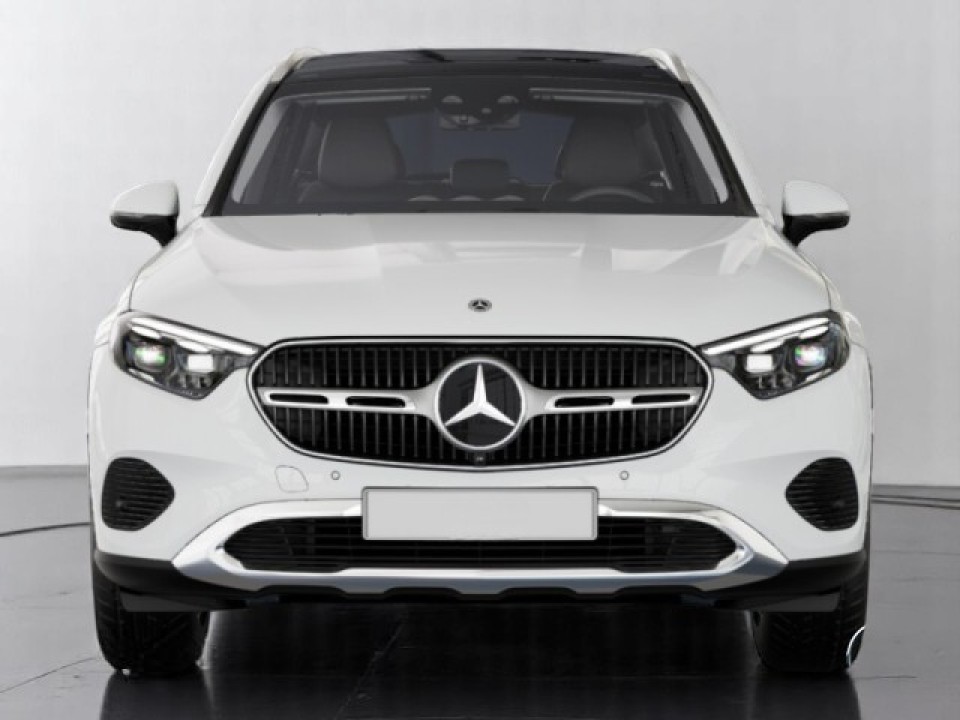 Mercedes-Benz GLC 300e 4MATIC (3)