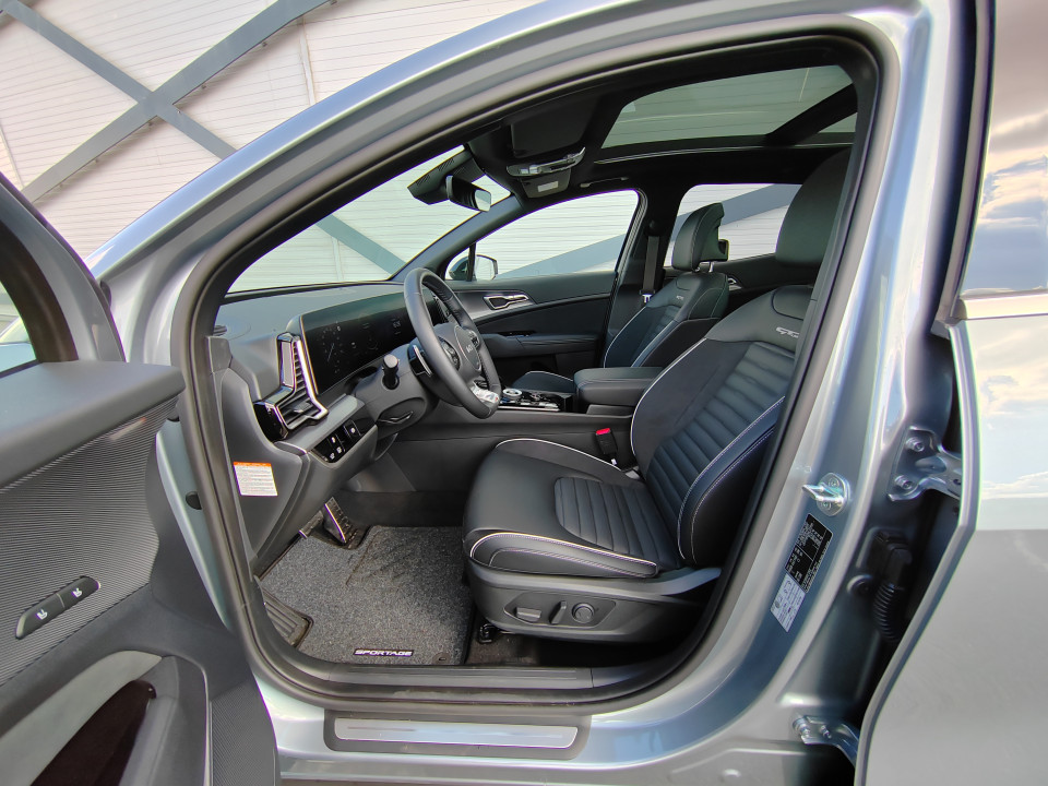 KIA Sportage 1.6 T-GDi Hybrid AUT AWD GT Line Panorama - foto 9