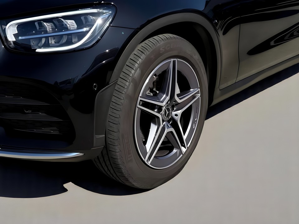 Mercedes-Benz GLC Coupe 220d 4MATIC AMG - foto 25