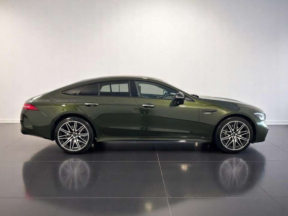 Mercedes-Benz AMG GT 4 53 4MATIC+ (3)