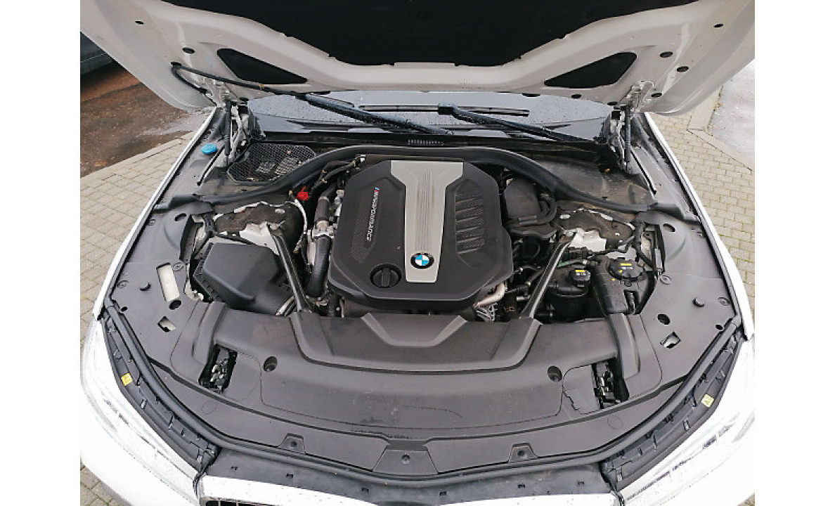BMW Seria 7 750d xDrive M-Sport - foto 14