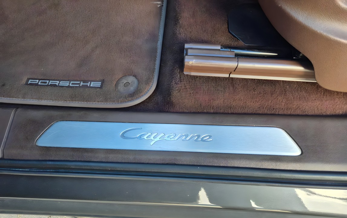 Porsche Cayenne E-Hybrid - foto 19