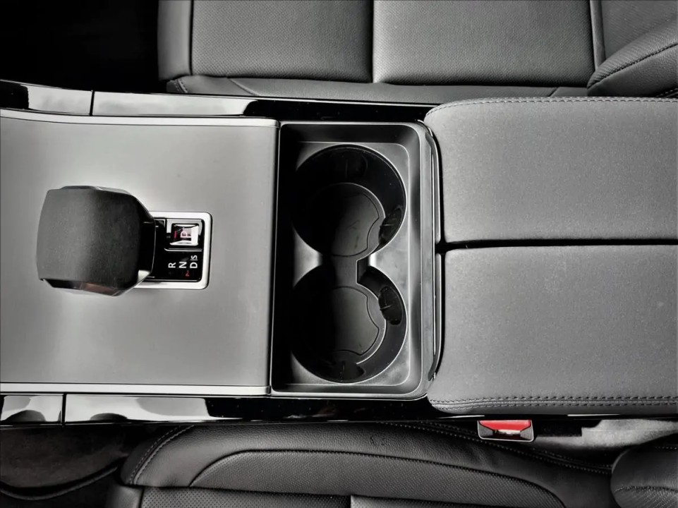 Land Rover Range Rover Velar D200 Dynamic SE AWD - foto 19