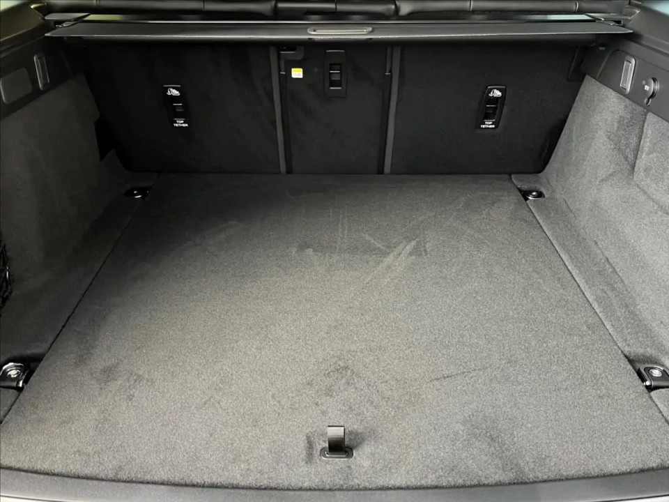 Land Rover Range Rover Velar D200 Dynamic SE AWD - foto 23