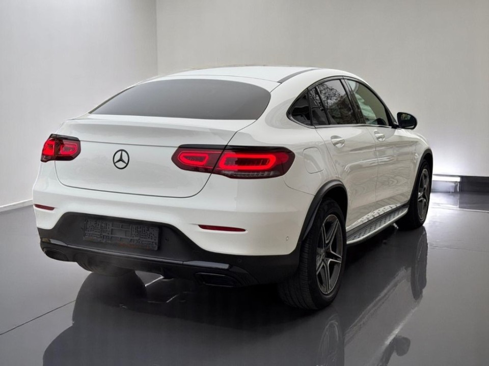 Mercedes-Benz GLC Coupe 200d 4MATIC AMG Line (5)