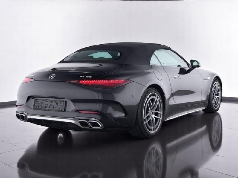 Mercedes-Benz SL AMG 63 4MATIC+ (2)