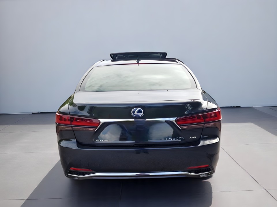 Lexus Seria LS 500h (5)