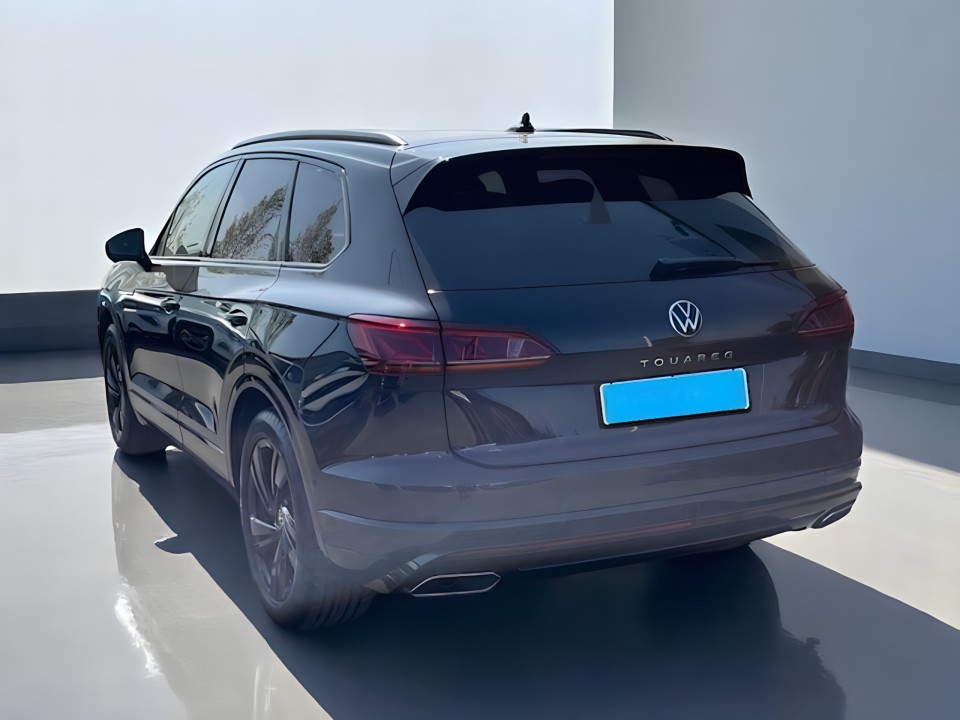 Volkswagen Touareg V6 TDI R-Line (5)