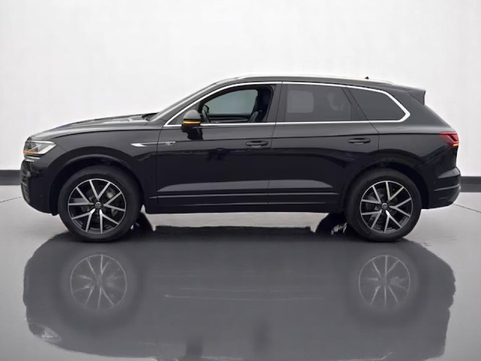 Volkswagen Touareg V6 TDI R-Line (2)