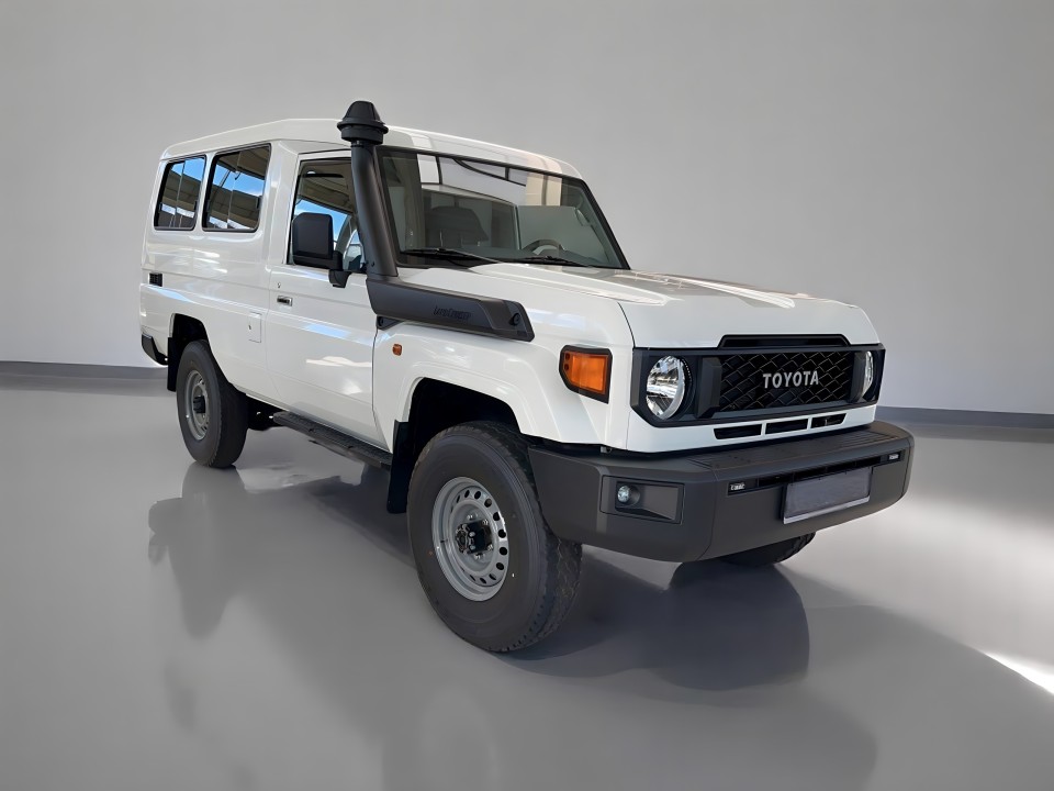 Toyota Land Cruiser GRJ 78