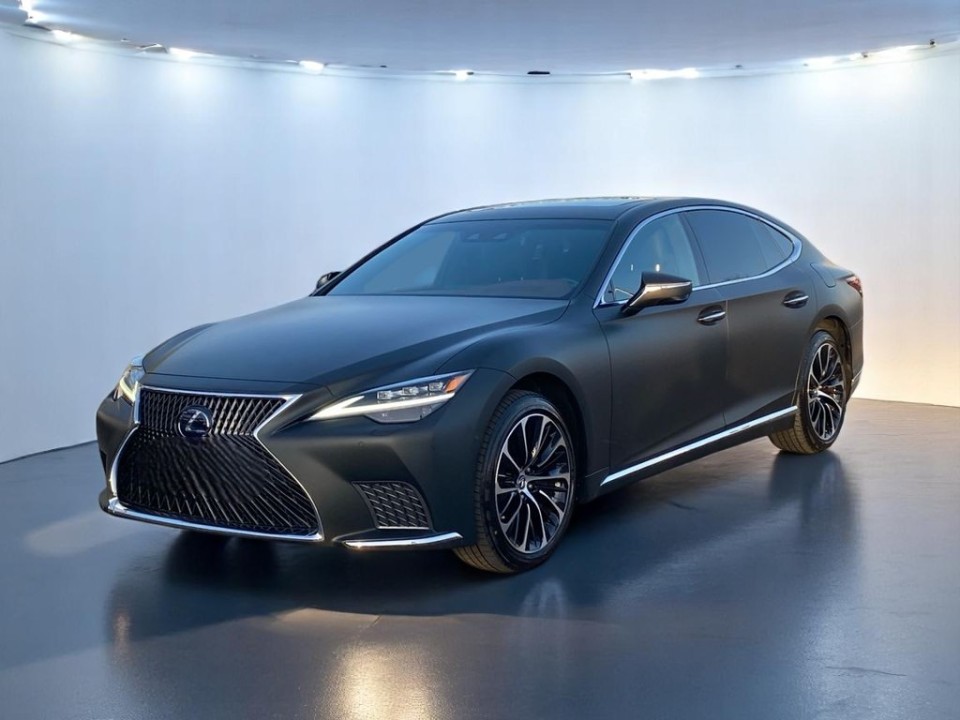 Lexus Seria LS 500h