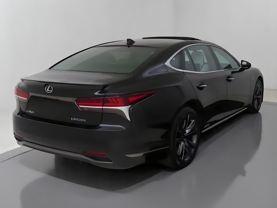 Lexus Seria LS 500 (5)