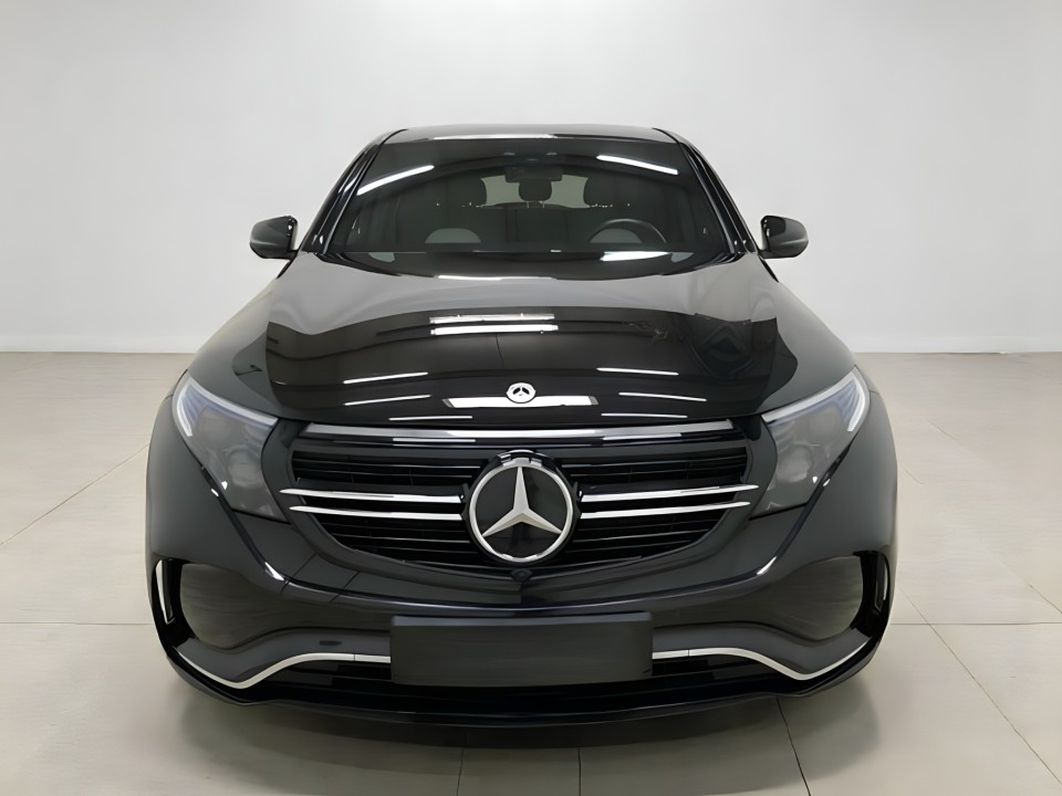 Mercedes-Benz EQC 400 4MATIC (2)