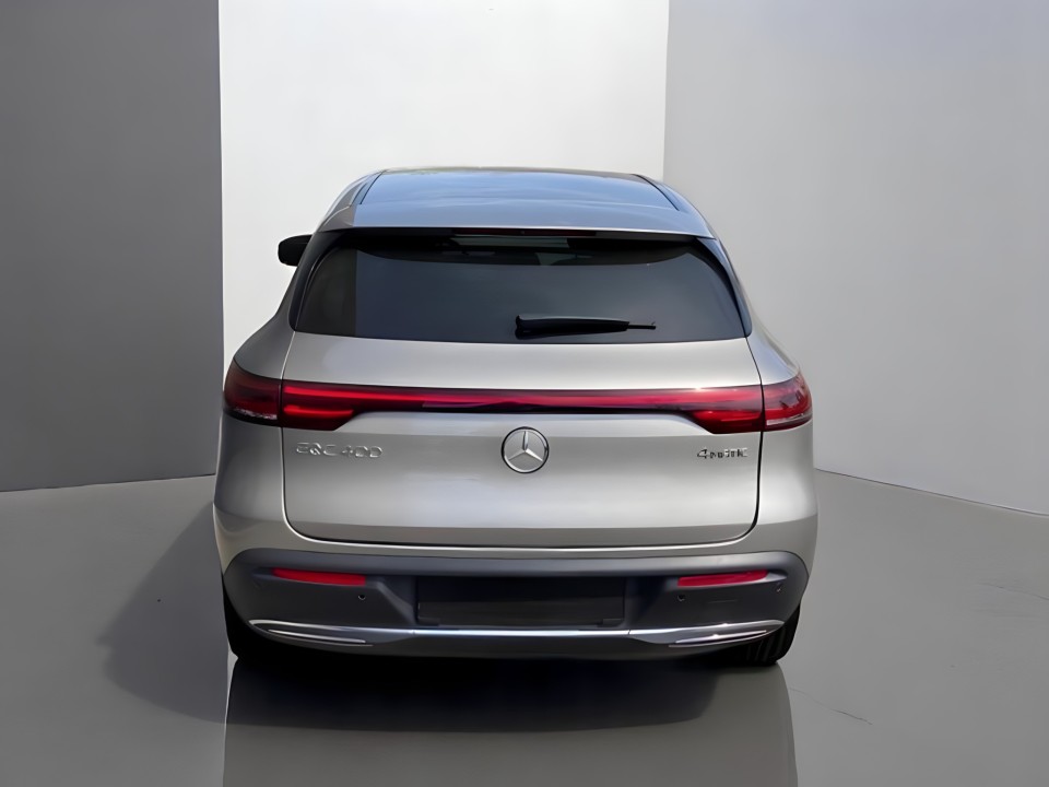 Mercedes-Benz EQC 400 4MATIC (4)