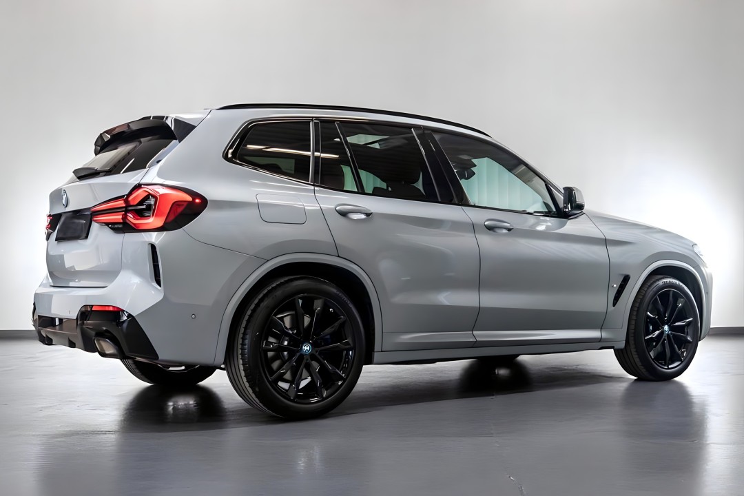 BMW X3 xDrive30e M-Sport (2)