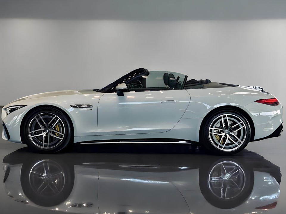 Mercedes-Benz SL AMG 63 4MATIC+ (2)