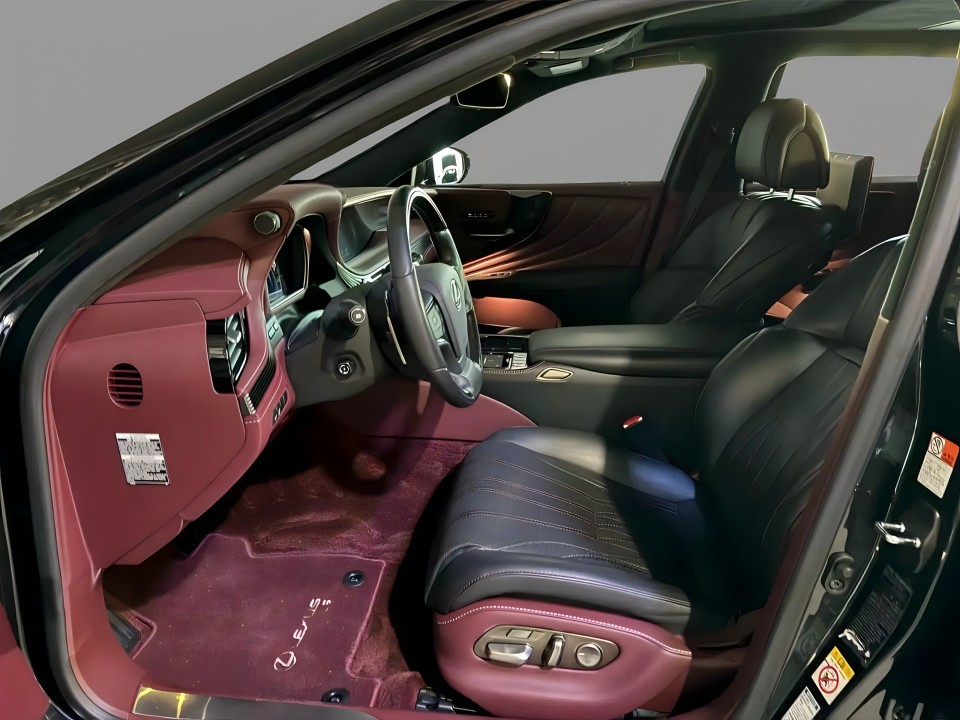 Lexus Seria LS 500 - foto 12