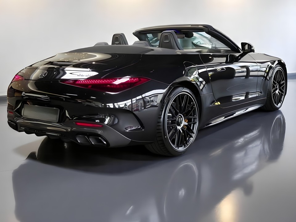 Mercedes-Benz SL AMG 63 4MATIC+ (2)