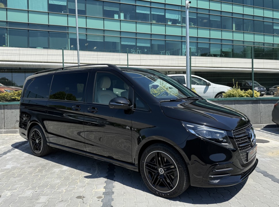 Mercedes-Benz V 300d 4MATIC (1)