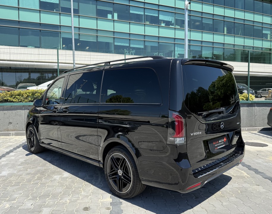 Mercedes-Benz V 300d 4MATIC (5)