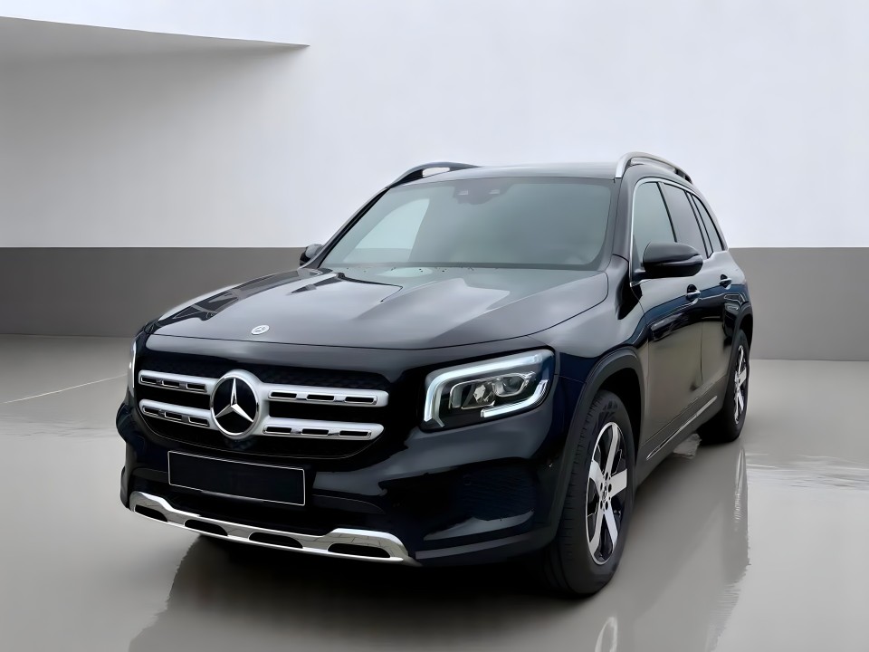 Mercedes-Benz GLB 250 4MATIC (3)