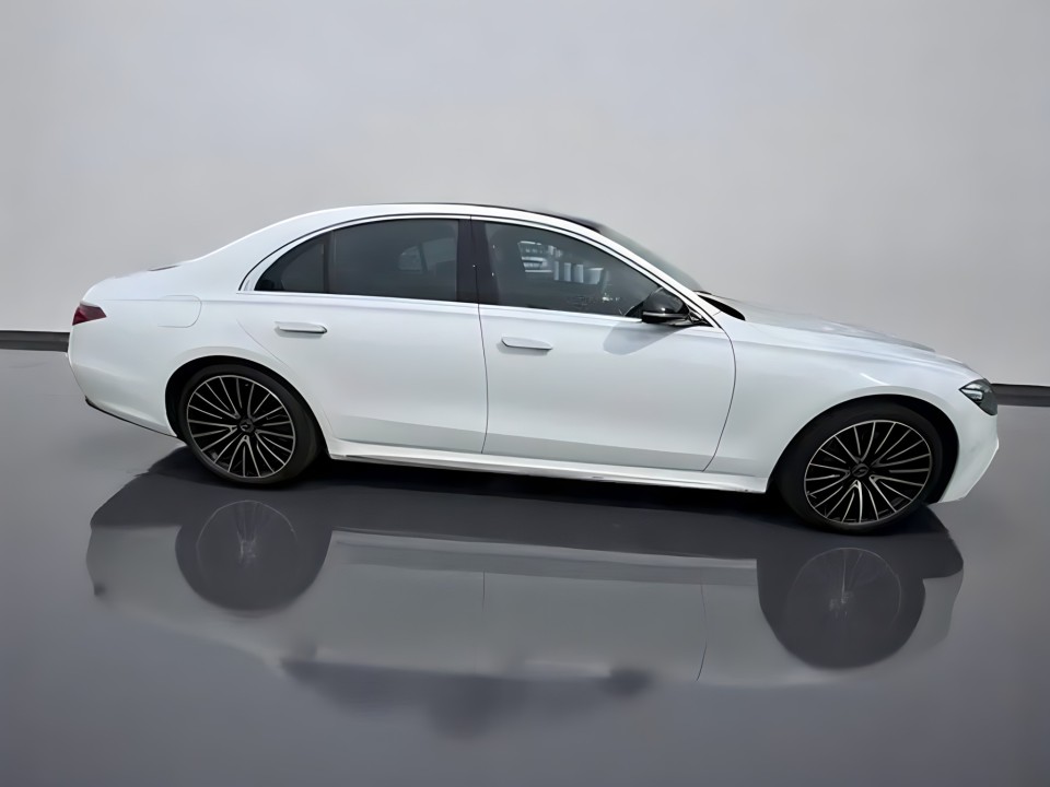 Mercedes-Benz S 350d 4MATIC AMG Line (2)