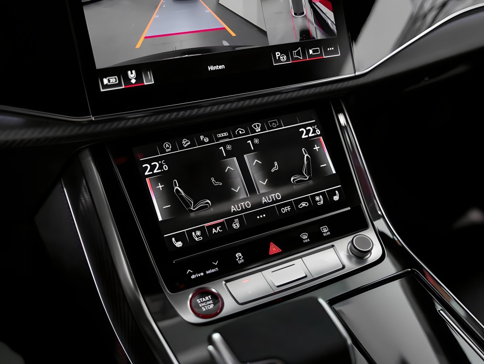 Audi RS Q8 - foto 14