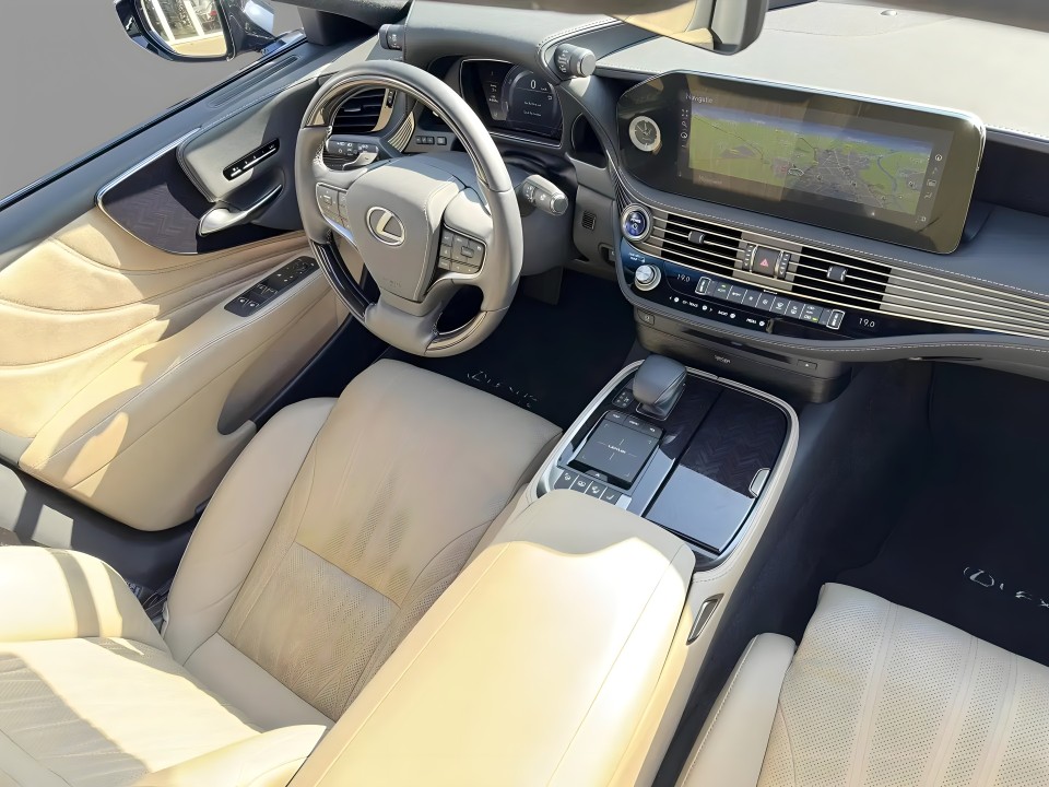 Lexus Seria LS 500h - foto 10