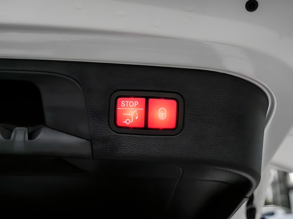 Mercedes-Benz EQC 400 4MATIC - foto 12