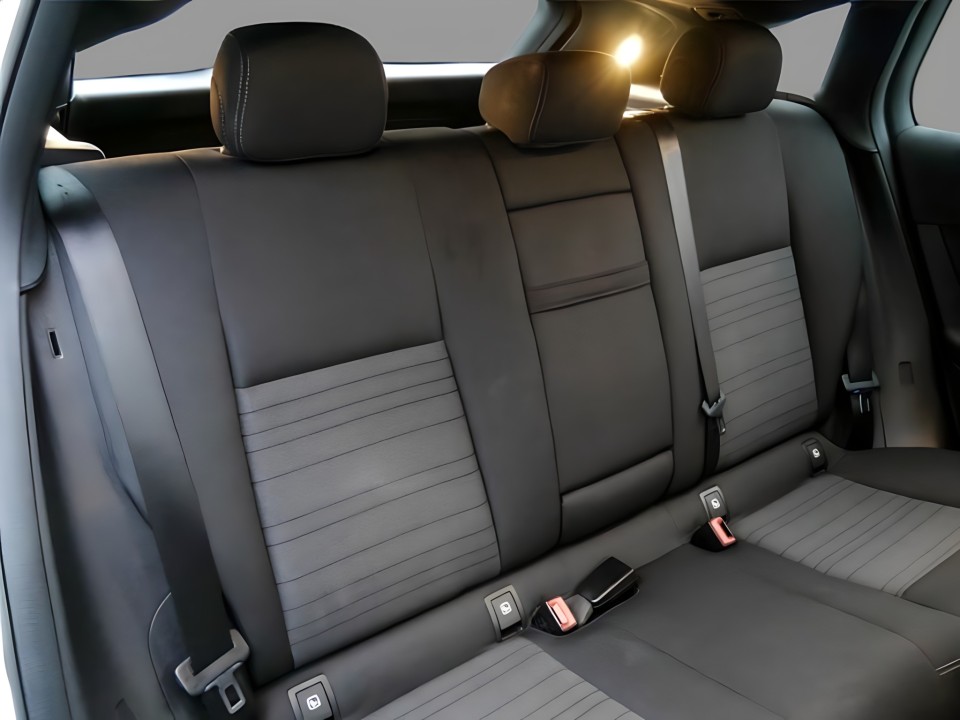 Mercedes-Benz EQC 400 4MATIC - foto 6