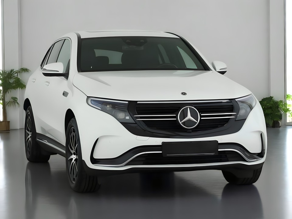 Mercedes-Benz EQC 400 4MATIC (2)