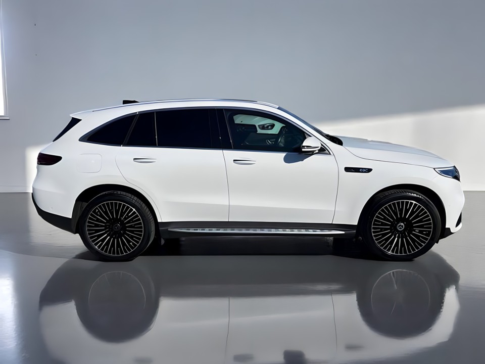 Mercedes-Benz EQC 400 4MATIC AMG - foto 7