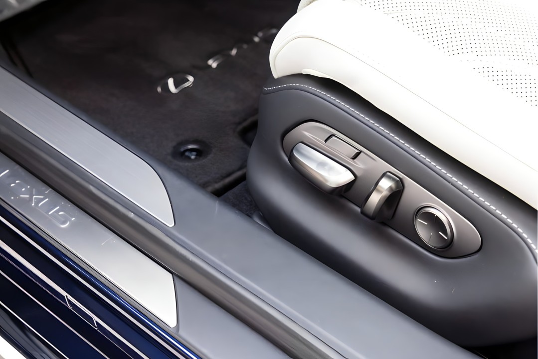 Lexus Seria LS Lexus LS 500h - foto 34