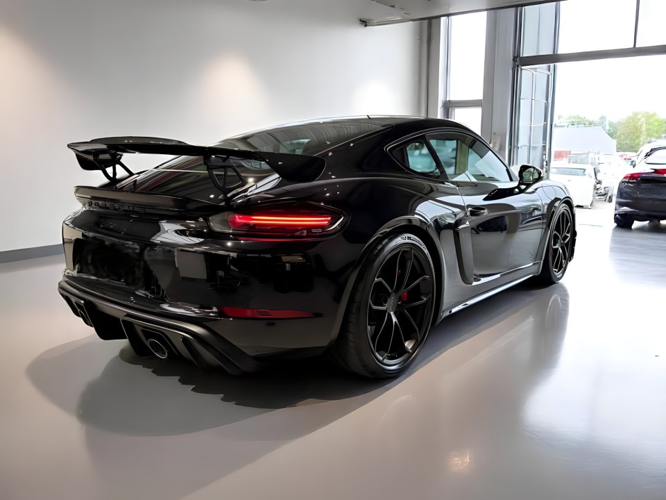 Porsche Boxster 718 GT4 (4)