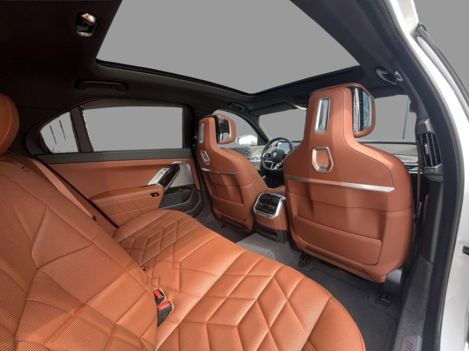 BMW Seria 7 740d xDrive M-Sport - foto 10