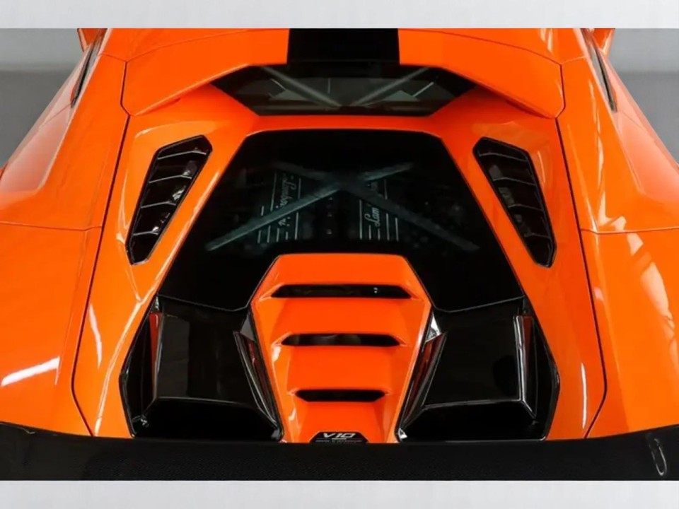 Lamborghini Huracan (2)