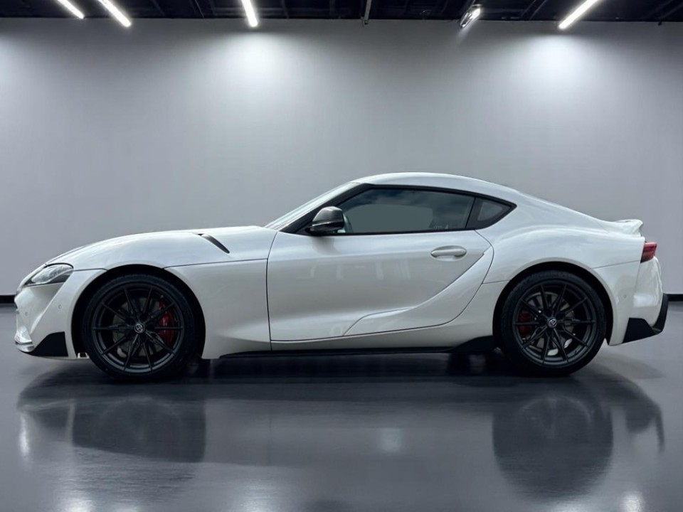 Toyota Supra (5)