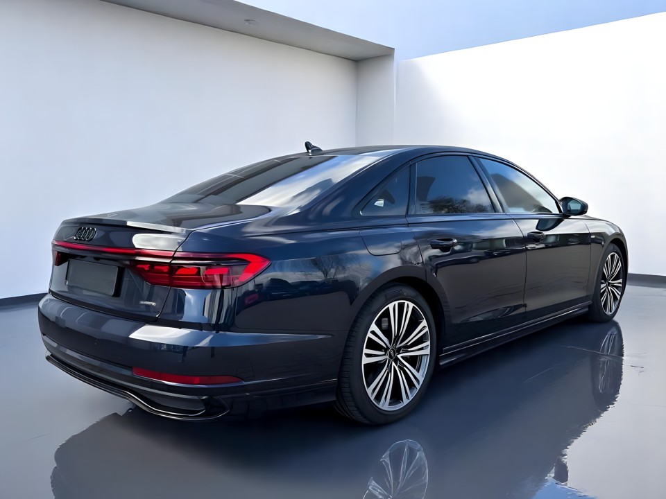 Audi A8 55TFSI quattro tiptronic S-Line (2)