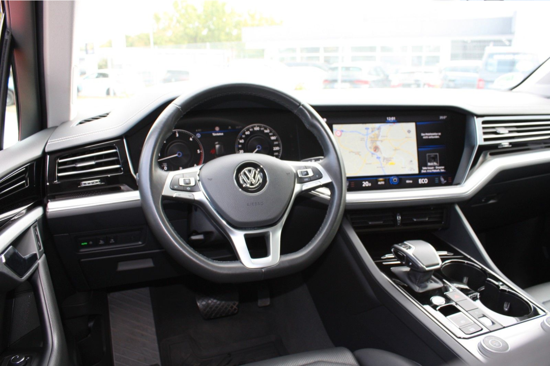 Volkswagen Touareg V6 TDI Elegance - foto 10